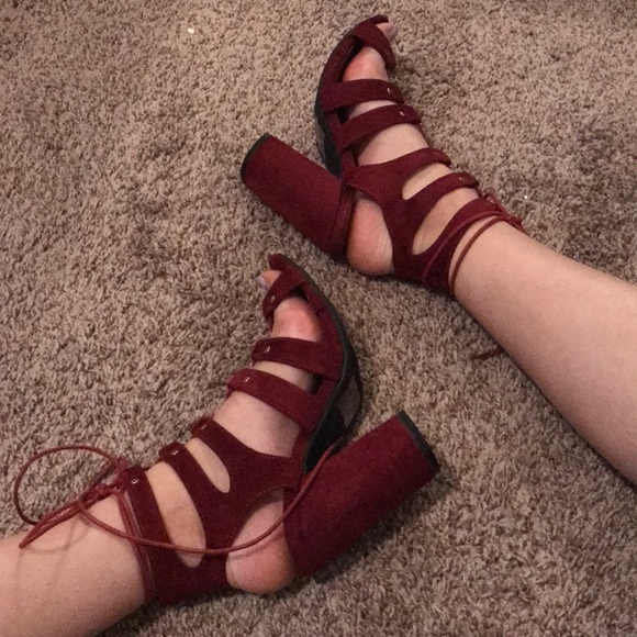 Betani red suede block heels - Picture 2 of 2